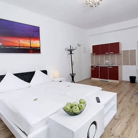 Design Aparthotel 3*